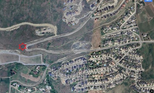 map of okanagan hills boulevard with star indicating where person was found