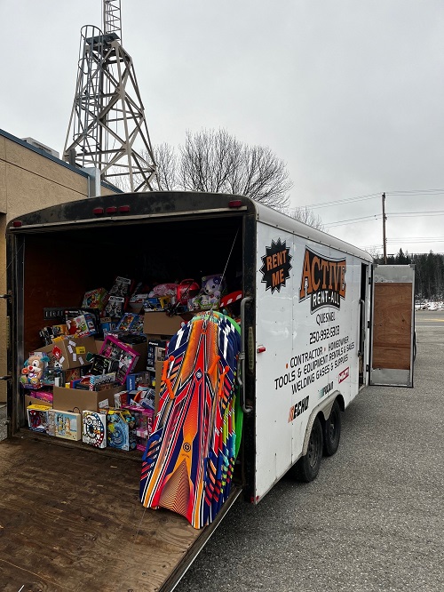 Photo of trailer filled with toyes and food