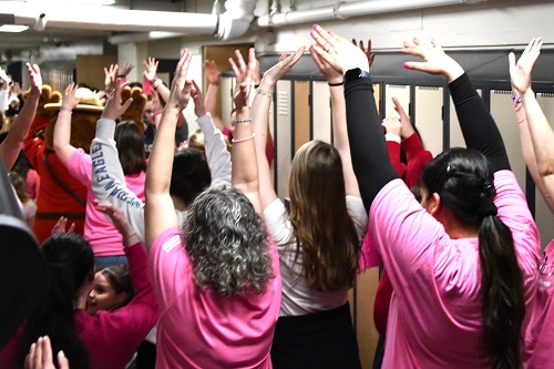 Flashmob through the hallways at Garibaldi Seconday