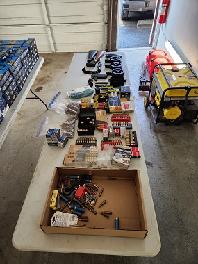 Table with multiple items 