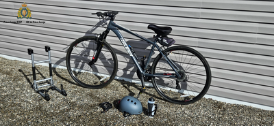 Photo of Ravinder Singh&rsquo;s bicycle and gear