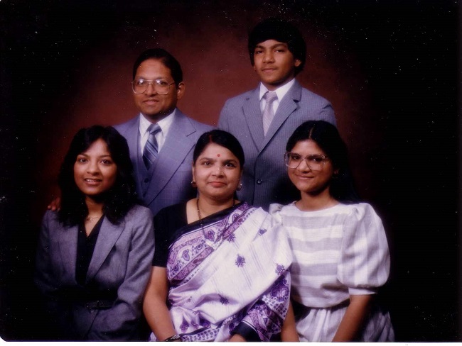 Deepak Khandelwal was only 17-years-old when his sisters Chandra (21) and Manju (19) were killed on Flight 182. Photograph of the Khandelwal family taken in 1985. Top row left to right: Ramji Khandelwal and Deepak Khandelwal. Bottom row left to right: Chandra Khandelwal, Vimla Khandelwal, and Manju Khandelwal.