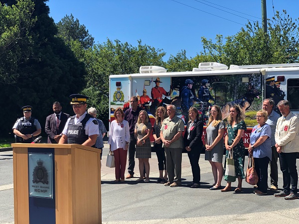 Photo of Insp. Rose announcing the Mental Health Unit