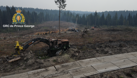 Photo du lieu de l'incendie criminel