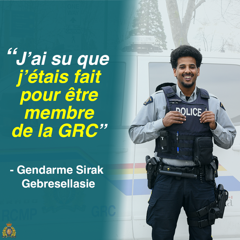 Plan moyen du gendarme Sirak Gebresellasie devant un camion de police. - "j&rsquo;ai su que j&rsquo;&eacute;tais fait pour &ecirc;tre membre de la GRC."
